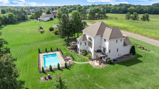 2122 141st Lane NE, Ham Lake, MN 55304