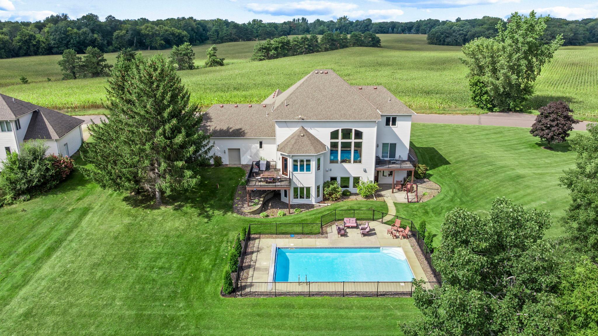 2122 141st Ln 114.jpg