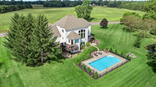 2122 141st Lane NE, Ham Lake, MN 55304