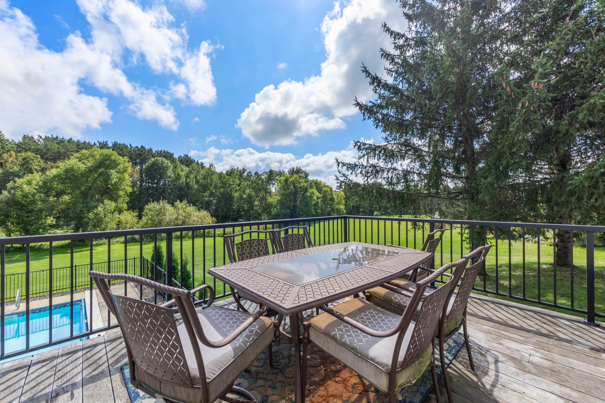 2122 141st Ln 99.jpg