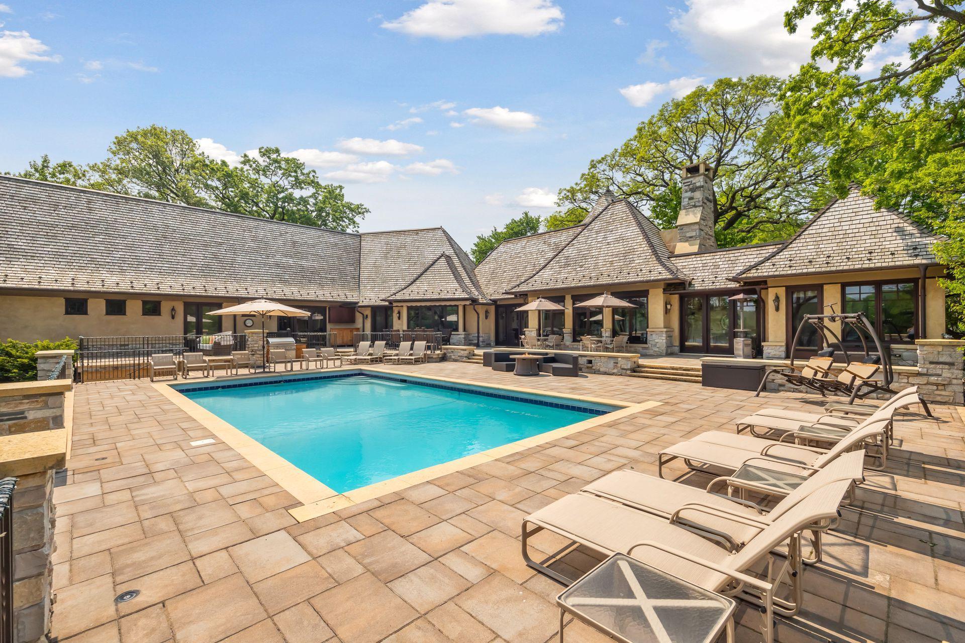 Ideal outdoor space for hosting small gatherings as well as entertaining large soirees and events