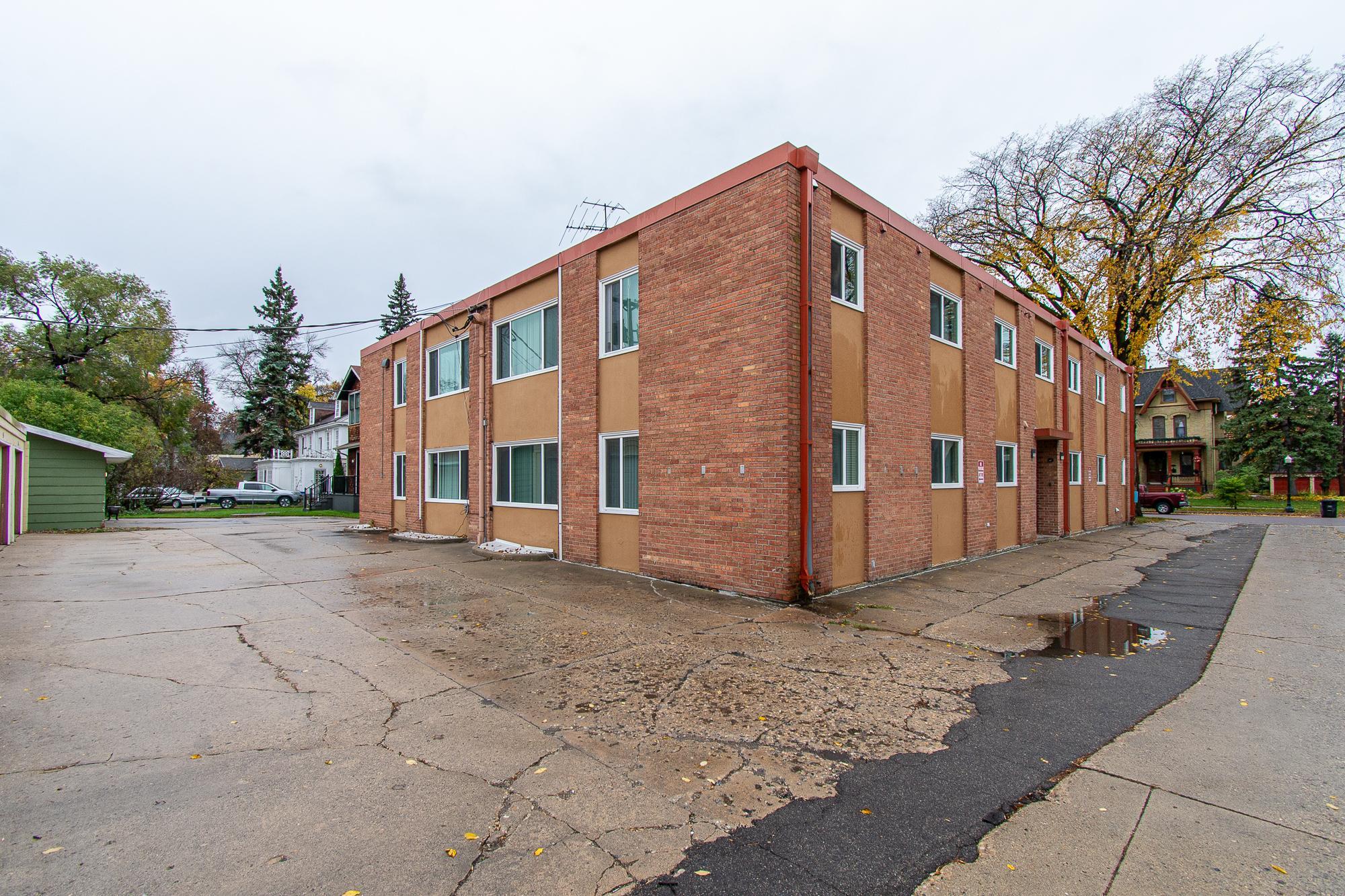 612-64.jpg