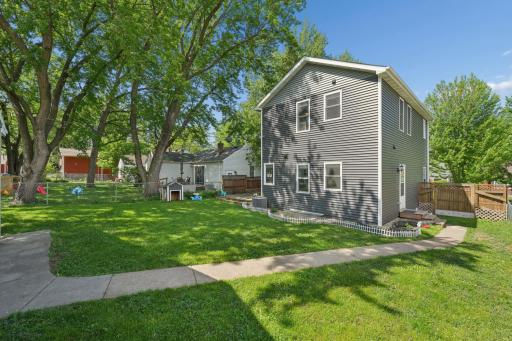 The matching mini house awaits your puppy!