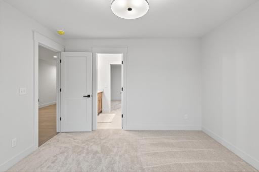 66_641_Park_St_E66_mls.jpg