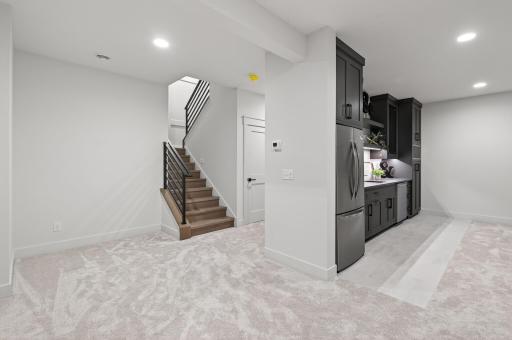 81_641_Park_St_E81_mls.jpg