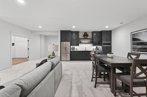 84_641_Park_St_E84_mls.jpg