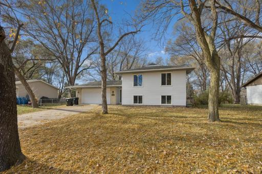 Photo for 10648 Wren Street NW, Minneapolis, MN 55433 - listing #6813116 10648 Wren Street NW, Minneapolis, MN 55433