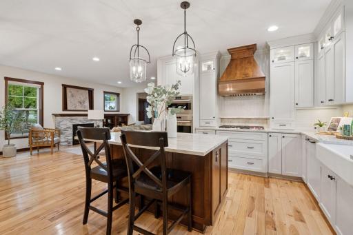 6000 Kellogg Avenue, Edina, MN 55424