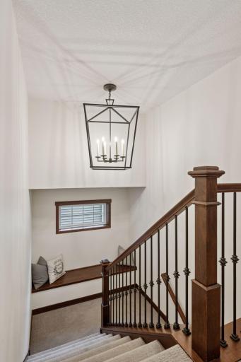 6000 Kellogg Avenue, Edina, MN 55424