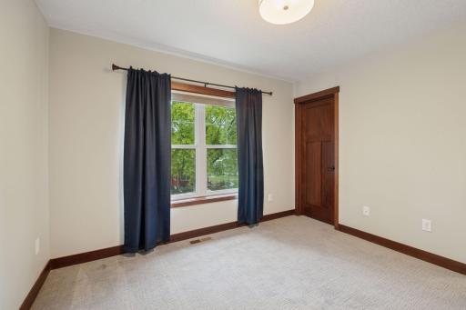 6000 Kellogg Avenue, Edina, MN 55424