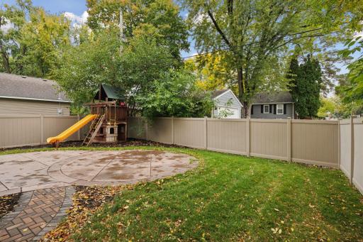 6000 Kellogg Avenue, Edina, MN 55424