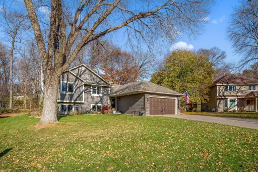 745 Mill Run Circle, Saint Paul, MN 55123