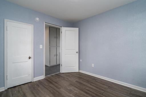 SWP-7309660.jpg