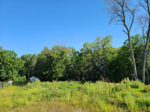 1050 Old Long Lake Road, Wayzata, MN 55391