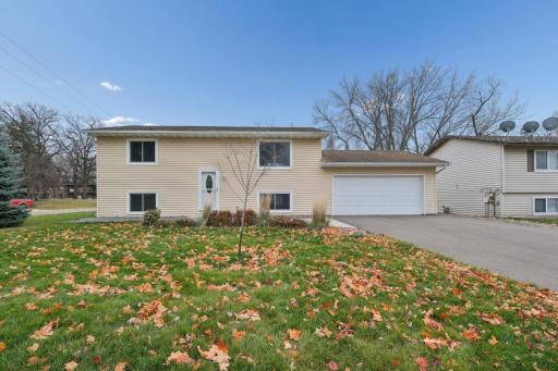 802 9th Avenue SW, Forest Lake, MN 55025