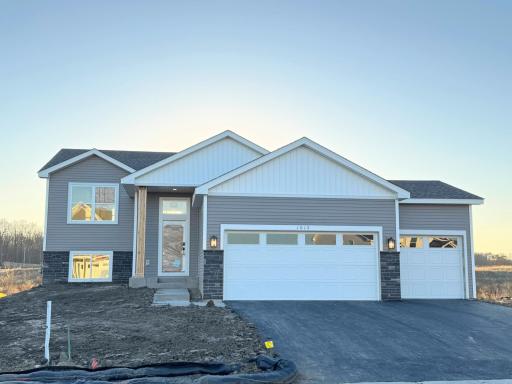 1015 Ashbury Lane NE, Hanover, MN 55341