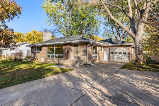 Photo for 1306 Valders Avenue N, Golden Valley, MN 55427 - listing #6813956 1306 Valders Avenue N, Golden Valley, MN 55427