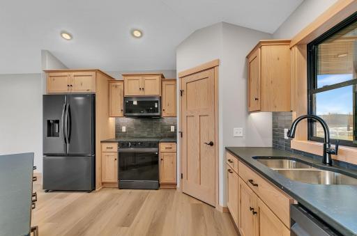 1116 Lanigan Way SW, Saint Joseph, MN 56374