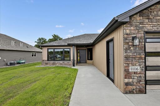 1116 Lanigan Way SW, Saint Joseph, MN 56374