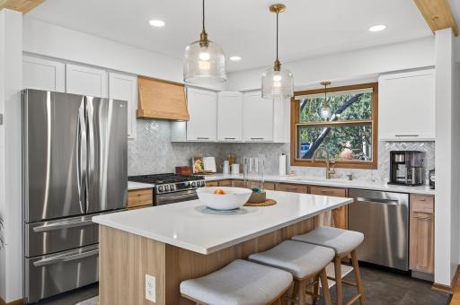 Photo for 5016 W 106th Street, Minneapolis, MN 55437 - listing #6814043 5016 W 106th Street, Minneapolis, MN 55437