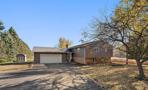 Photo for 967 Sherman Road, Hudson, WI 54016 - listing #6814263 967 Sherman Road, Hudson, WI 54016