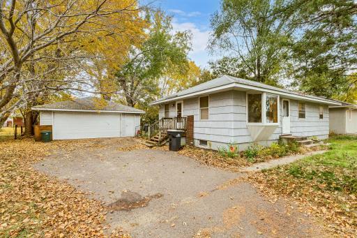 Photo for 1741 Oakwood Drive, Saint Paul, MN 55126 - listing #6814457 1741 Oakwood Drive, Saint Paul, MN 55126