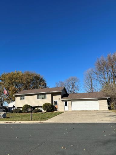 Photo for 113 E Fairview Street, Spring Valley, MN 55975 - listing #6814510 113 E Fairview Street, Spring Valley, MN 55975