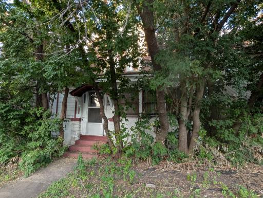 Photo for 3321 Hennepin Avenue, Minneapolis, MN 55408 - listing #6814549 3321 Hennepin Avenue, Minneapolis, MN 55408