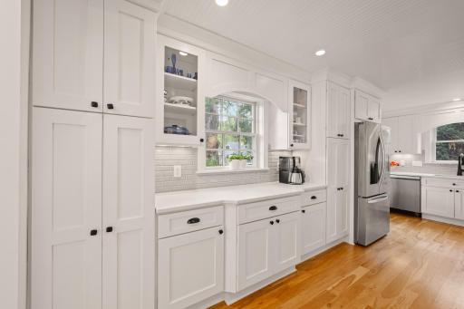 3600 W 55th Street, Edina, MN 55410
