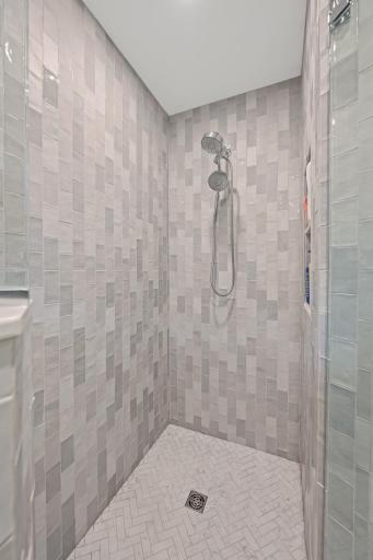 3600 W 55th Street, Edina, MN 55410