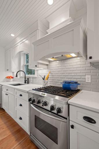 3600 W 55th Street, Edina, MN 55410
