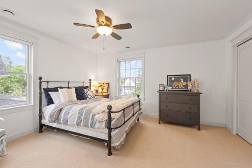 3600 W 55th Street, Edina, MN 55410