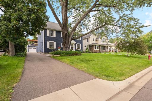 3600 W 55th Street, Edina, MN 55410