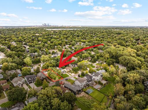 3600 W 55th Street, Edina, MN 55410
