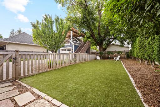 3600 W 55th Street, Edina, MN 55410