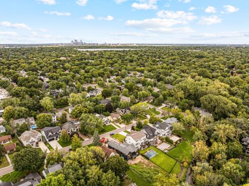 3600 W 55th Street, Edina, MN 55410