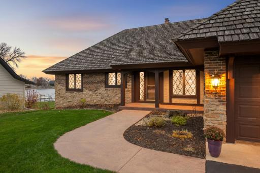 15283 Edgewater Circle NE, Prior Lake, MN 55372