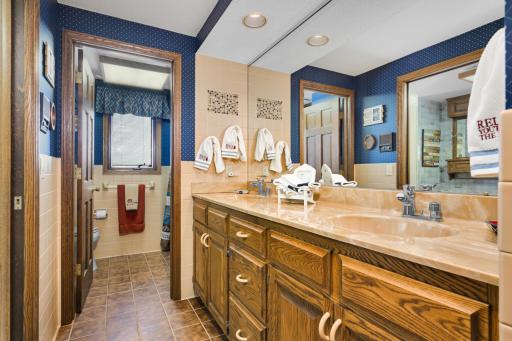 15283 Edgewater Circle NE, Prior Lake, MN 55372