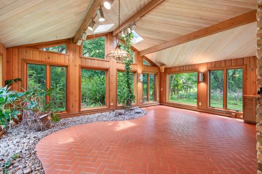 18_22_Eagle_Ridge18_mls.jpg