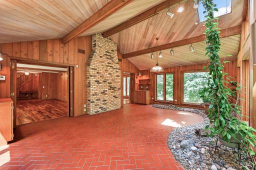 21_22_Eagle_Ridge21_mls.jpg
