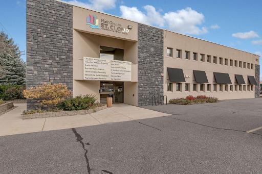 1411 W Saint Germain Street, Saint Cloud, MN 56301