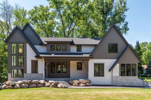 Partnered with Renaissance Builders, a complete custom home can be designed to fit this lot perfectly!