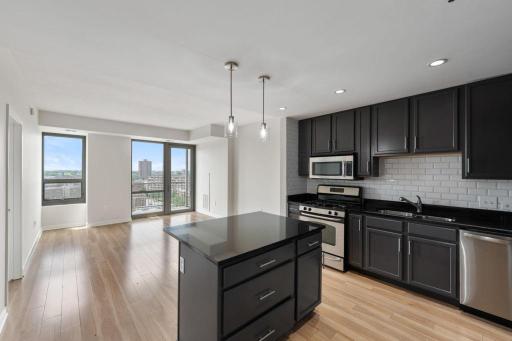 Photo for 929 Portland Ave, 907, Minneapolis, MN 55404 - listing #6814839 929 Portland Ave, 907, Minneapolis, MN 55404