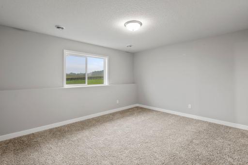 337 Ridge Road, Le Sueur, MN 56058