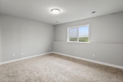337 Ridge Road, Le Sueur, MN 56058