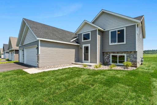336 Ridge Road, Le Sueur, MN 56058