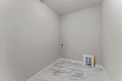 336 Ridge Road, Le Sueur, MN 56058