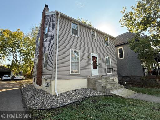Photo for 1090 16th Avenue SE, Minneapolis, MN 55414 - listing #6814931 1090 16th Avenue SE, Minneapolis, MN 55414