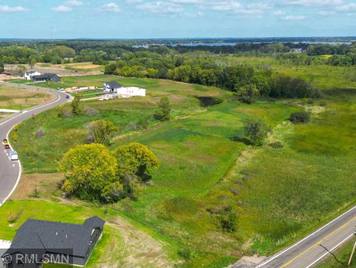Join this upscale development on the west side of Annandale.