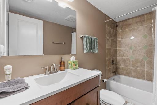2930 Cleveland Street NE, Minneapolis, MN 55418